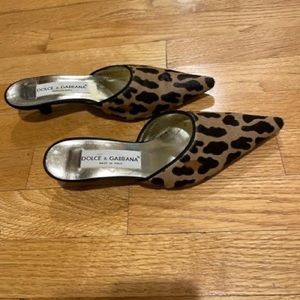 Dulce and Gabbana Cheetah Heels